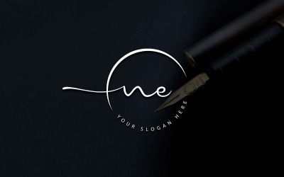 Diseño de logotipo de letra NE estilo estudio de caligrafía