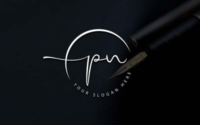 Diseño de logotipo de letra PN estilo estudio de caligrafía