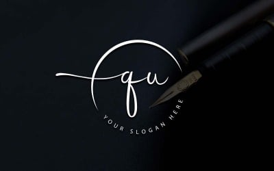Diseño de logotipo de letra QU estilo estudio de caligrafía