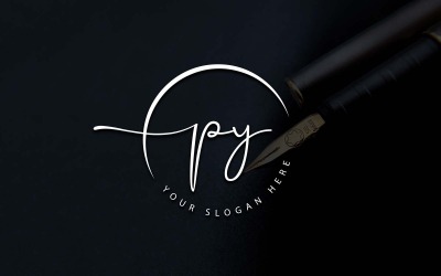 Kalligráfia Stúdió stílusú PY Letter Logo Design