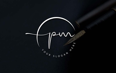 Kalligrafie Studio stijl PM brief Logo ontwerp