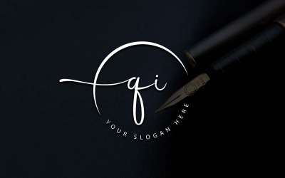 Kalligraphie-Studio-Stil QI-Letter-Logo-Design