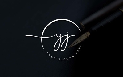 Design de logotipo de letra YJ estilo estúdio de caligrafia