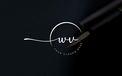 Kalligráfia Stúdió stílusú WV Letter Logo Design