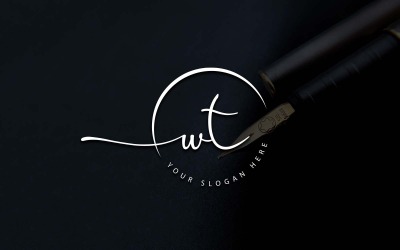 Kalligraphie-Studio-Stil WT-Letter-Logo-Design