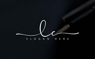 Kreativní fotografie LC Letter Logo Design