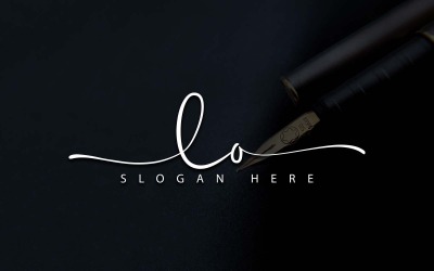 Kreatywna fotografia LO Letter Logo Design