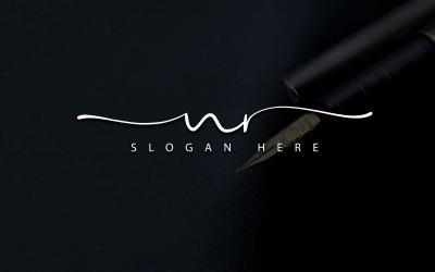 Fotografia creativa NR Letter Logo Design