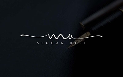 Kreatywna fotografia MU Letter Logo Design