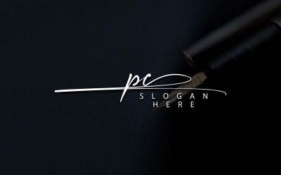 Diseño de logotipo de letra PC de fotografía creativa