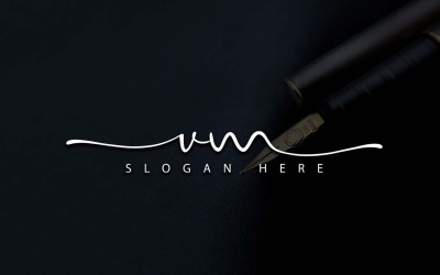 Fotografia creativa VM Letter Logo Design