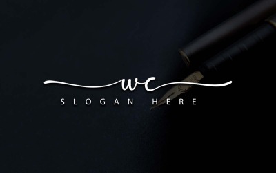 Fotografia creativa WC Letter Logo Design