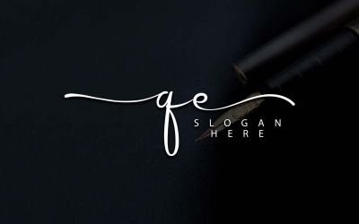Kreatywna fotografia QE Letter Logo Design