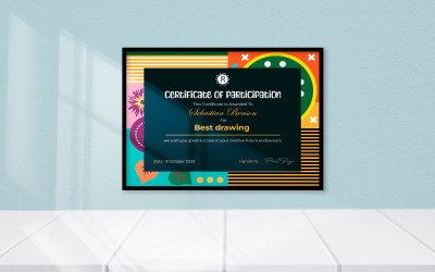 Bezpłatny kreatywny i kolorowy szablon certyfikatu