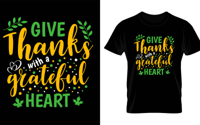 Koszulka „Dziękuj z wdzięcznym sercem”.
