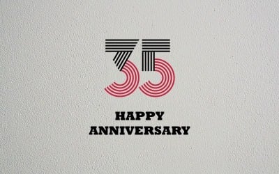 Buon 35° anniversario: festeggiamo 35 anni di amore e unione