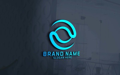 Design del logo del marchio aziendale creativo