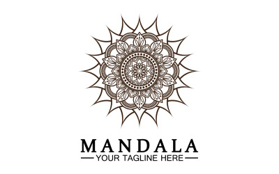 Decorazione mandala in ornamento etnico orientale doodle versione 25
