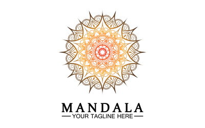 Decorazione mandala in ornamento etnico orientale doodle versione 60