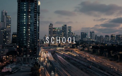 Uchwyć każdą chwilę / Szkoła