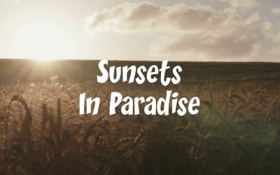 The Suns Kiss On The Ocean / Sunsets In Paradise