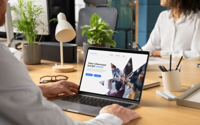 Professionelles E-Newsletter-UX-Layout, E-Mail-Marketing-Vorlage für Werbeaktionen