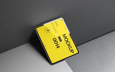 Moderne tablet-mockup leunend op de muur