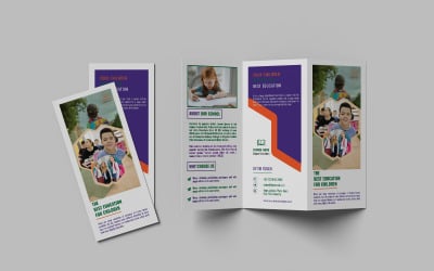 Designvorlage für dreifach gefaltete Broschüren für Schulen
