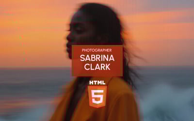 Modèle de page d&amp;#39;accueil HTML5 minimaliste pour portfolio de photographe Sabrina Clark