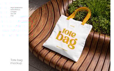 Набор макетов холщовых сумок-шопперов в парке