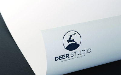 Deer Studio Logo Şablonu