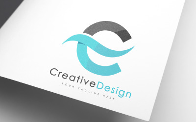 Logotipo de onda azul da letra C da marca criativa