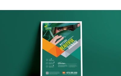 Minimal Green Flyer - Corporate Identity Template