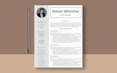 Simon Whitcher MS Word Özgeçmiş Teması