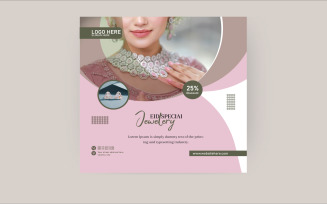 Elegant Jewelery Sale Instagram post design