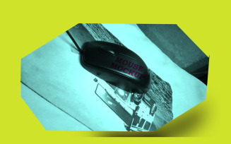Mouse Mockup PSD Template Design 4