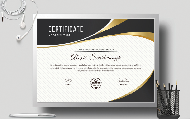 Download Шаблон сертификата "Layout with Black and Gold Accent Certificate Template" / Layout with Black and Gold Accent Certificate Template - Шаблон сертификата на тему графика achievement,acknowledgement,appraisal,appreciation,award,certificate,indesign,template,certification,corporate,diploma,employee,excellence,frame,graduation,modern,paper,performance,print,prof