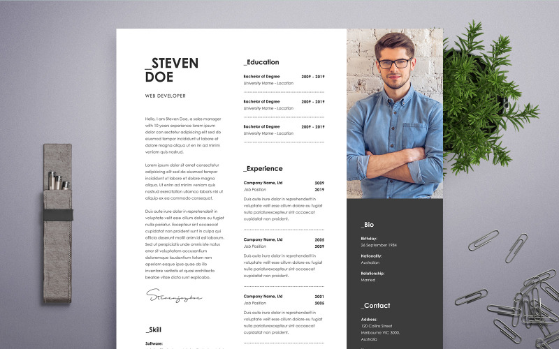 Download Резюме "Professional and Clean Web Developer Resume Template" / Professional and Clean Web Developer Resume Template - Резюме на тему графика professional,resume,cv,clean,business,corporate,documents,paper,curriculum,vitae,job,works,fresh,graduate,web,developer,designer,coder,freelancer