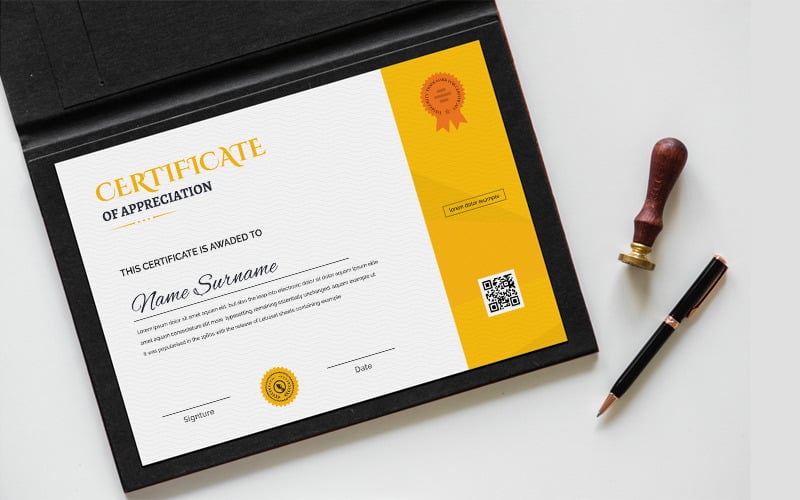 Download Шаблон сертификата "Yellow Certificate of Achievement Certificate Template" / Yellow Certificate of Achievement Certificate Template - Шаблон сертификата на тему графика certificate,template,diploma,achievement,appreciation,award,layout,waves,college,university,frame,background,print