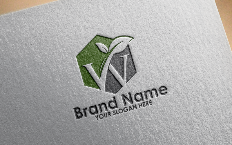 Modello con logo hexa lettera W verde