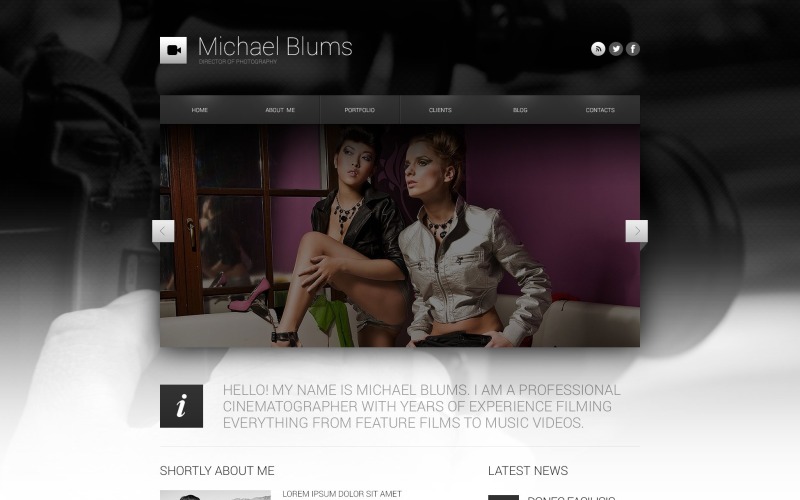 Ingyenes fotósportfólió WordPress téma - Michael Blums