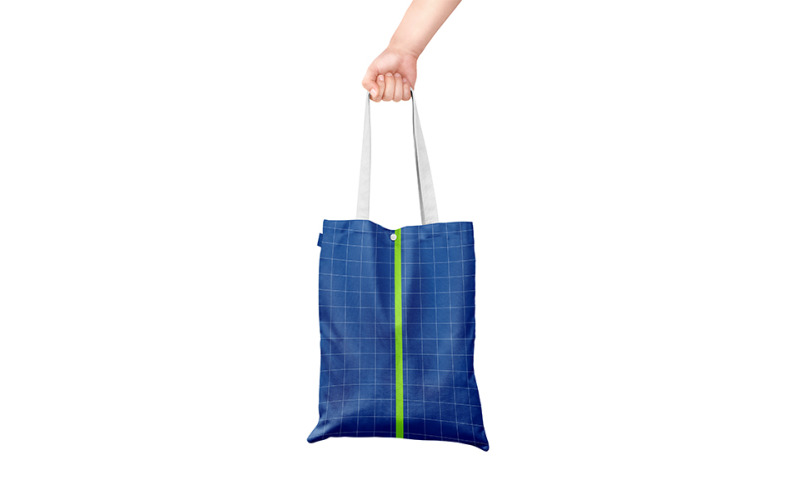 Display for Presenting Hand or Shopping Bags