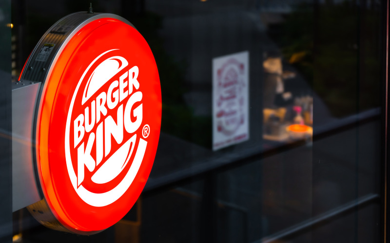 Fast Food Açık Tabela Mockup Şablonu