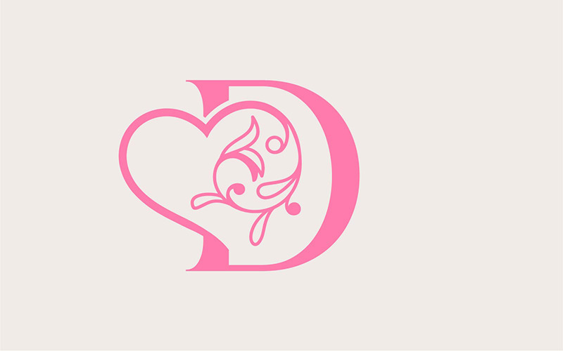 Буква D из розового золота с сердцем