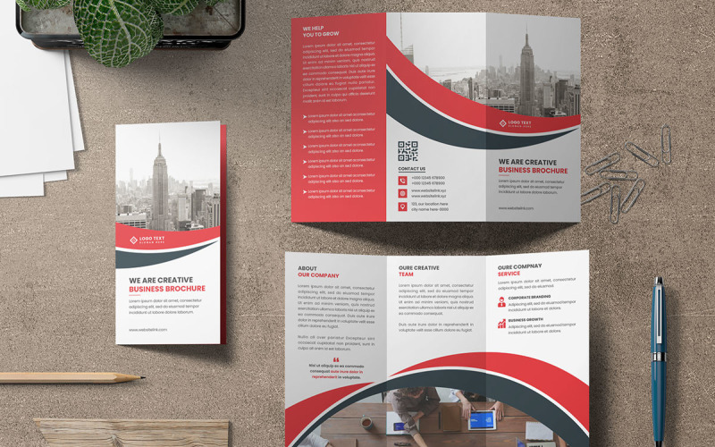 Vállalati üzleti háromrészes brosúra sablon design