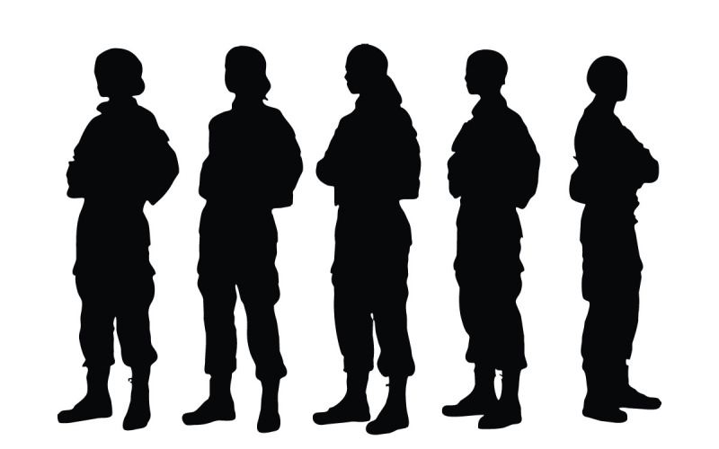 Mädchensoldaten und Infanteriesilhouette