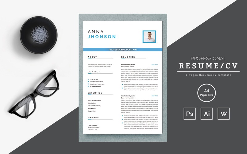 Modello di curriculum minimalista per designer