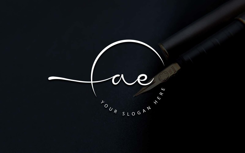 Design de logotipo de letra AE estilo estúdio de caligrafia