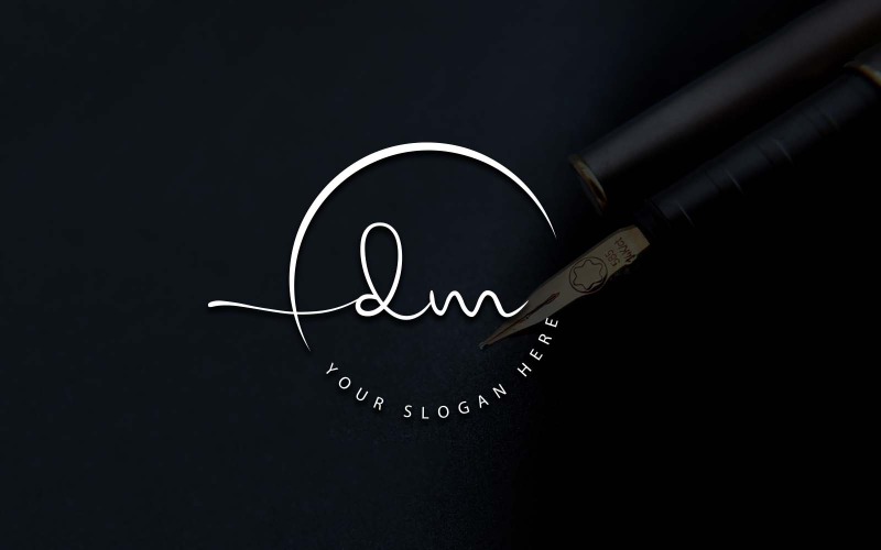 DM-Buchstaben-Logo-Design im Kalligraphie-Studio-Stil