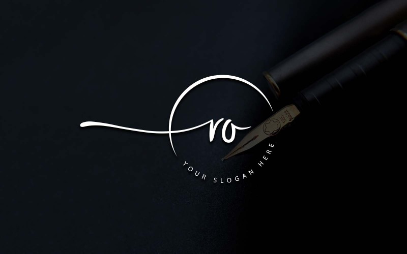 Création de logo de lettre RO de style studio de calligraphie